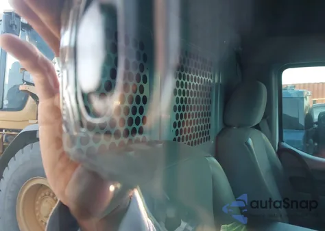 2014 Nissan Nv Cargo Nv2500 Hd Sv V8 from USA, damaged, VIN 1N6AF0LY1EN106677